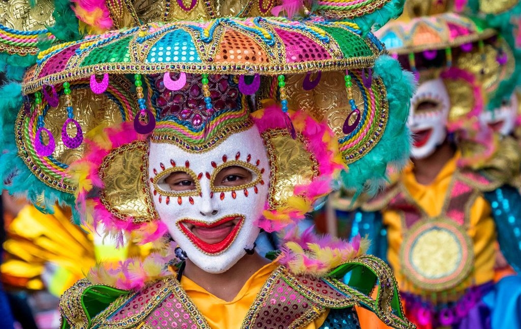 billy-lopue-masskara-1-1024x683.jpg